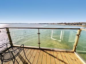 WATERSIDE MARINA- click for photo gallery